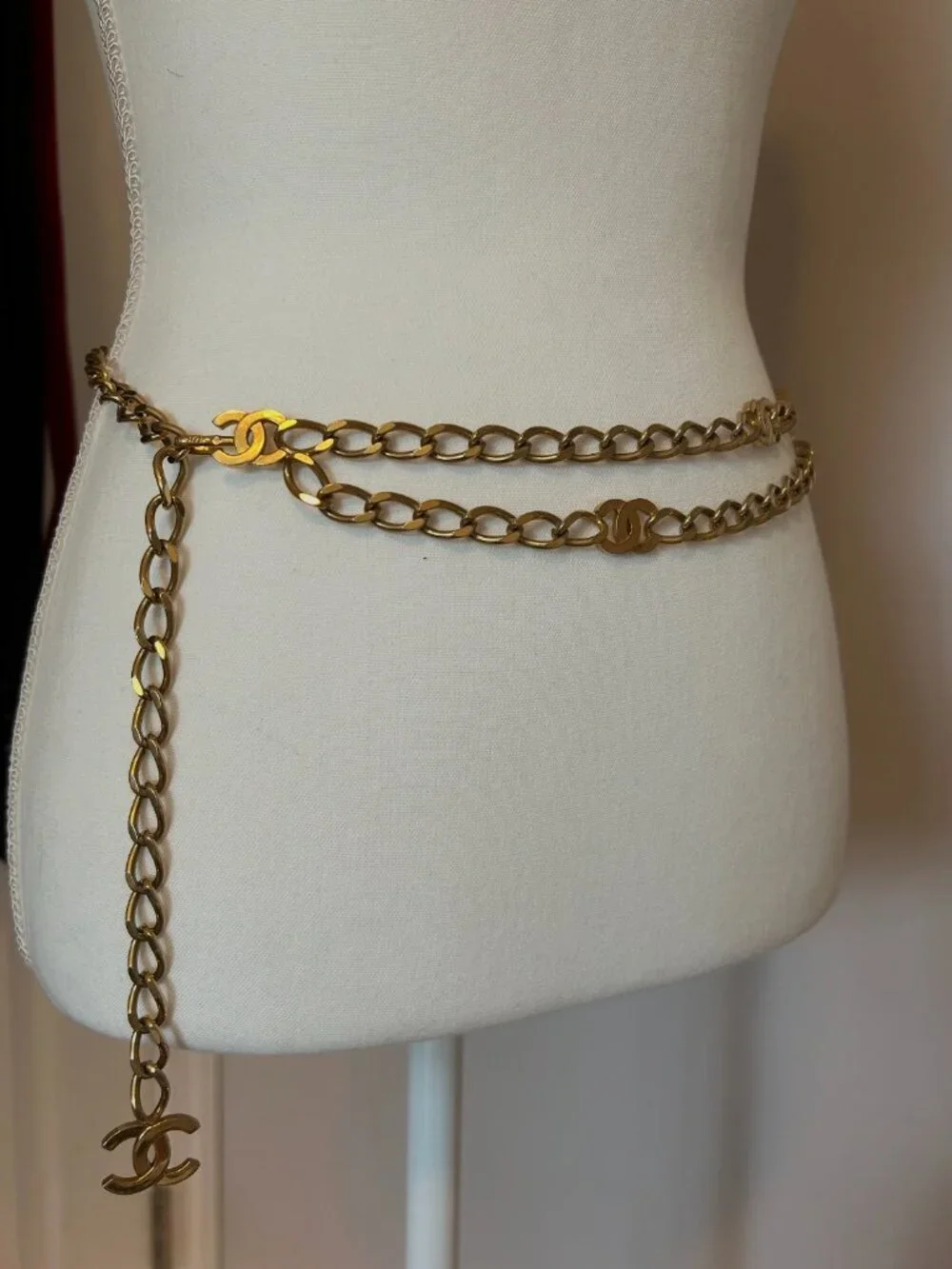 Chanel Necklace/Belt - 1997 Fall/Winter Collection - 24k Gold - Picture 3 of 6